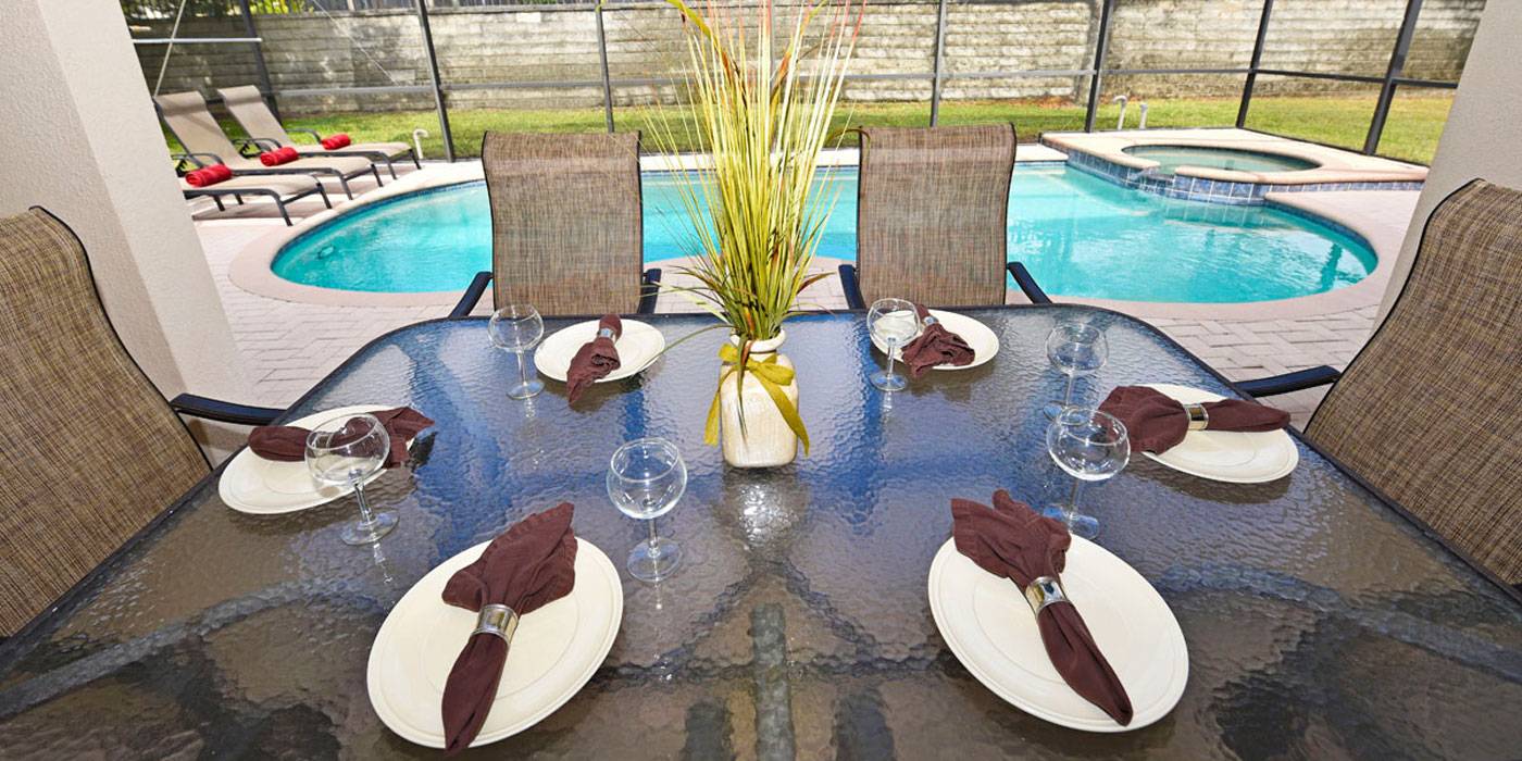 outdoor table